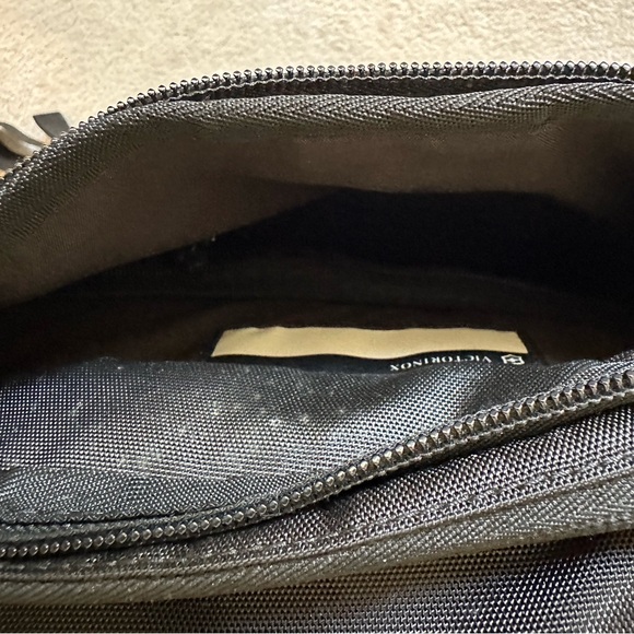 Victorinox Black Flip-top Laptop Backpack - Picture 8 of 8